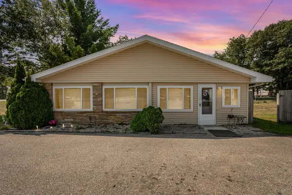 3497 N US-23, Oscoda, MI 48750