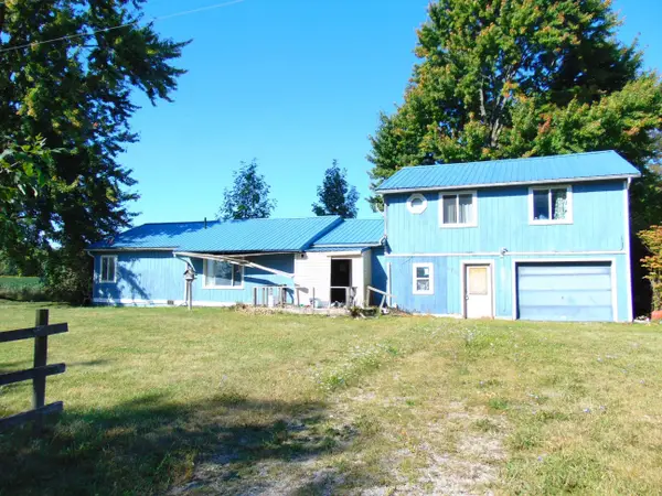 8753 Chippewa RD, Coleman, MI 48618