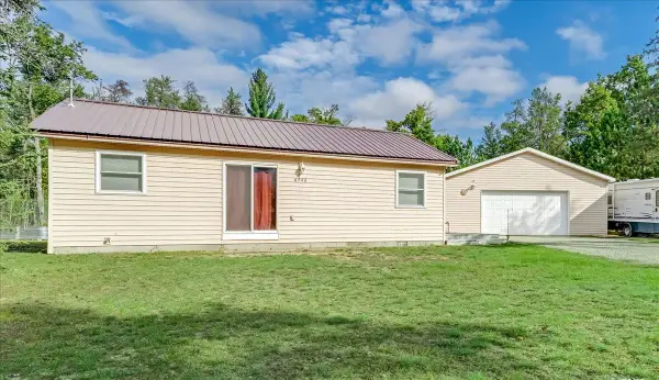 6548 Belfry, Hale, MI 48739