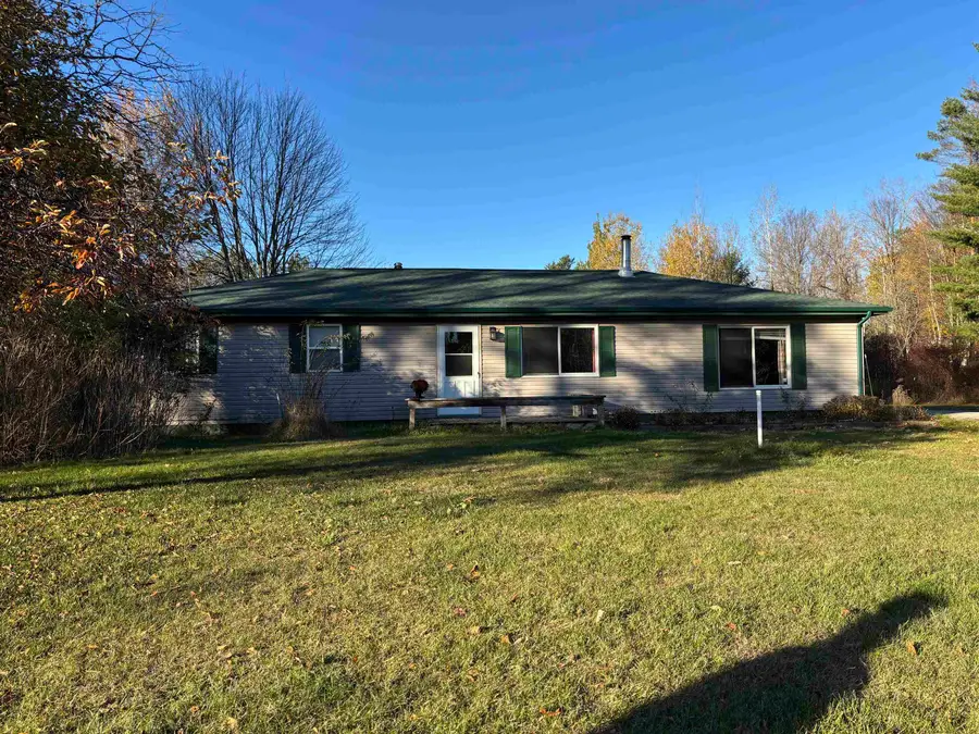 1190 Meadow RD, Tawas, MI 48763 - Image #3