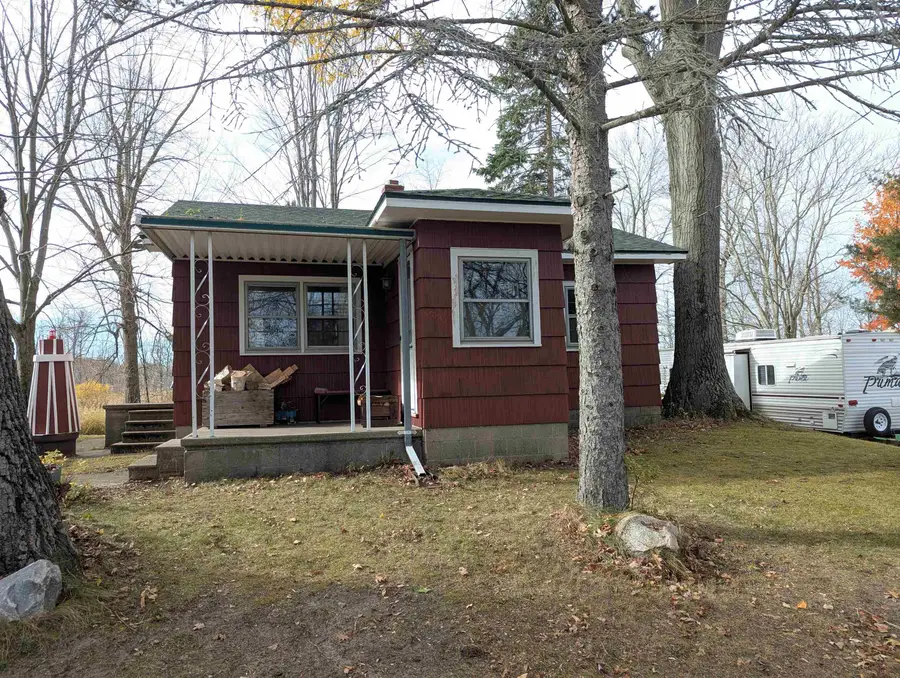 2090 Green DR, Au Gres Township, MI 48703 - Image #2