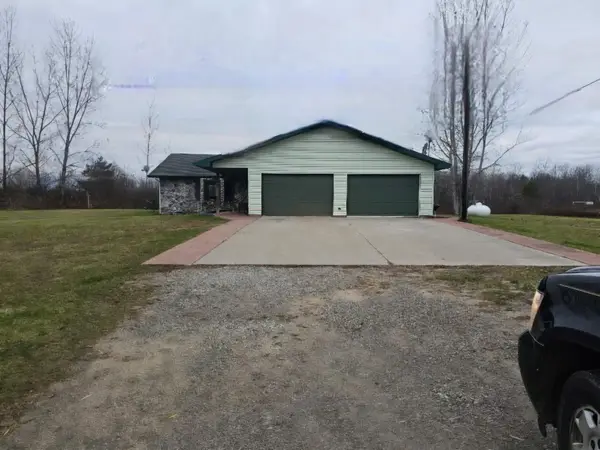 1882 S Swenson, AuGres, MI 48703