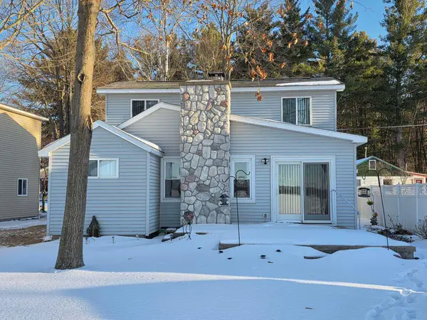 228 Maple DR, EastTawas, MI 48730