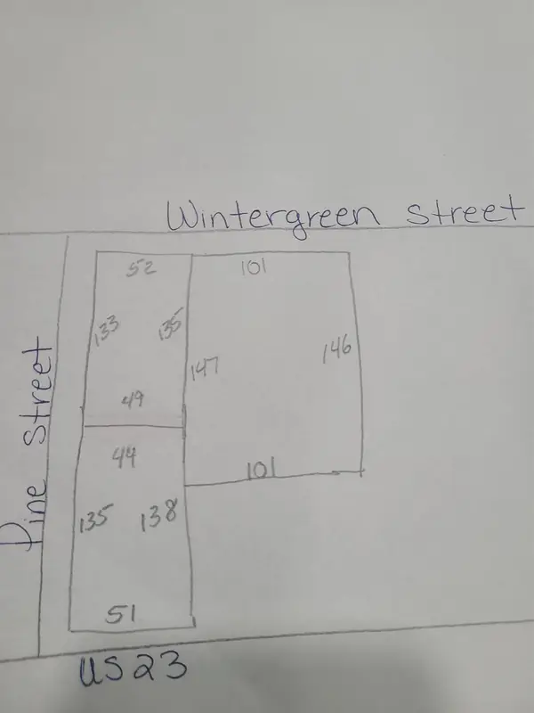 00 Wintergreen, EastTawas, MI 48730