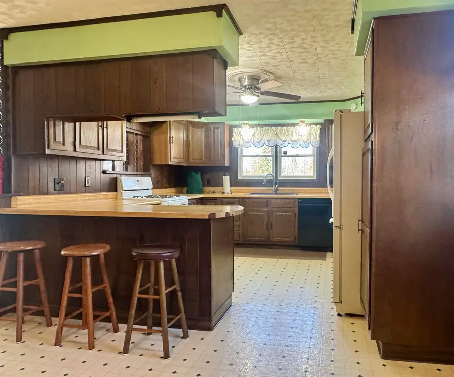 5810 Whittemore, Whittemore, MI 48770 - #2