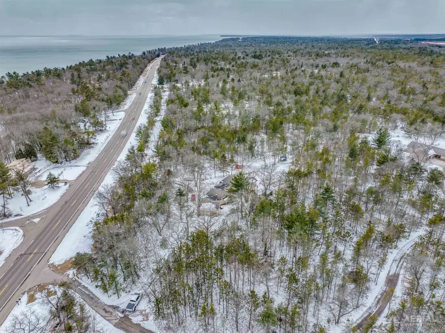 1701 N US-23, East Tawas, MI 48730 - #3