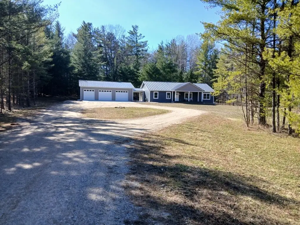 2210 Fox Run, West Branch, MI 48661 - #1