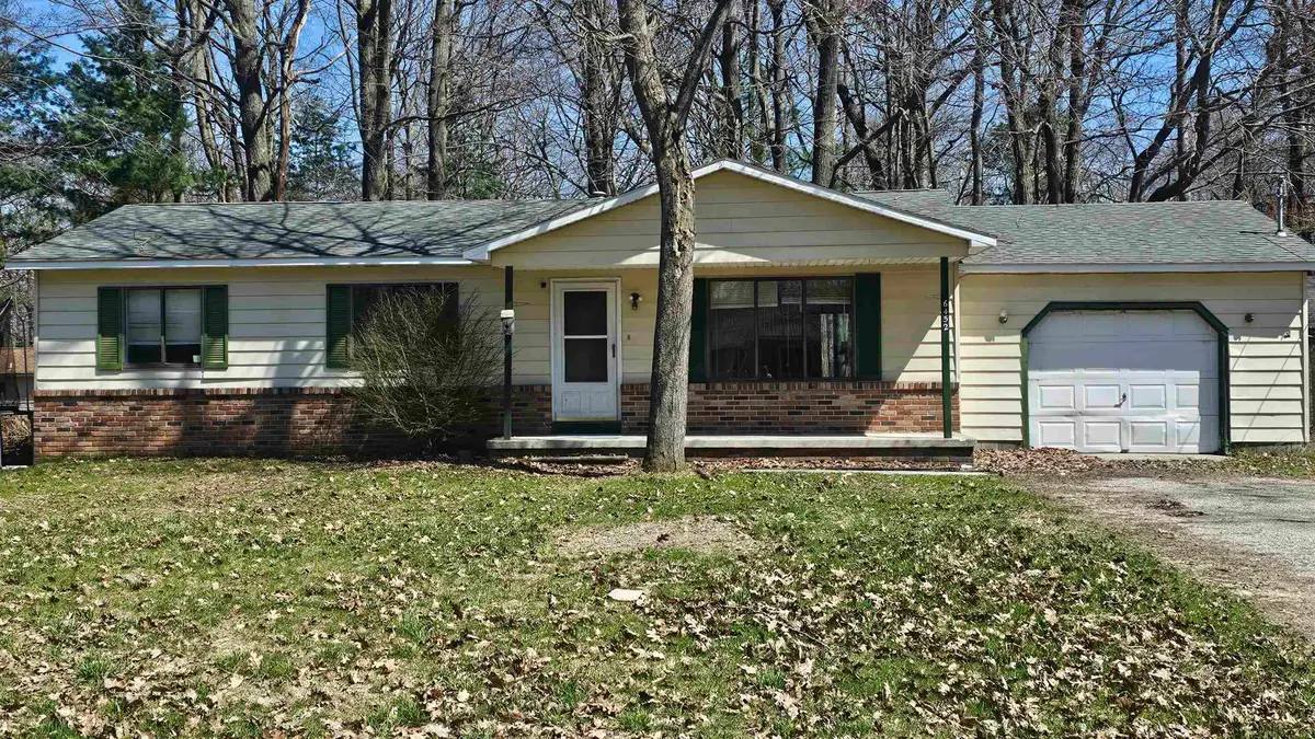 6452 Cedar ST, Oscoda, MI 48750 - #1