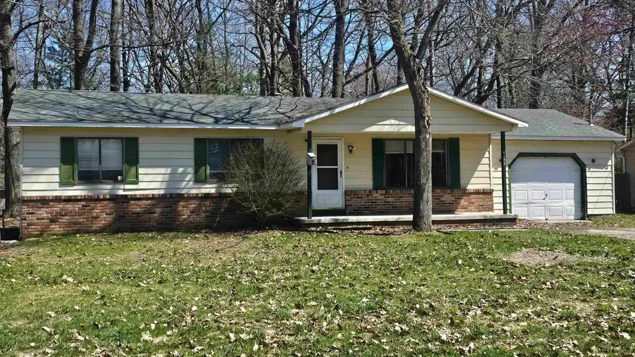 6452 Cedar ST, Oscoda, MI 48750 - #2