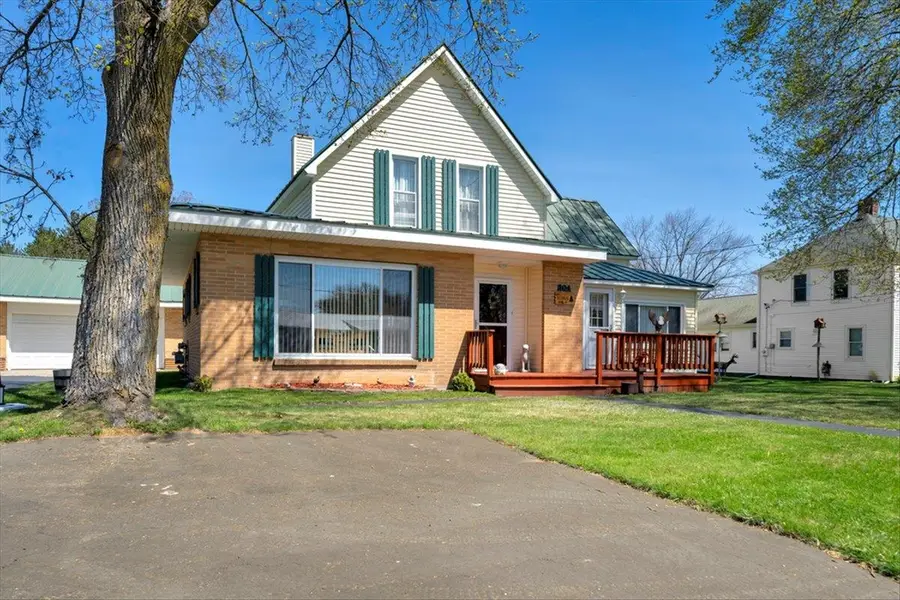 304 W Main, Hale, MI 48739 - #2