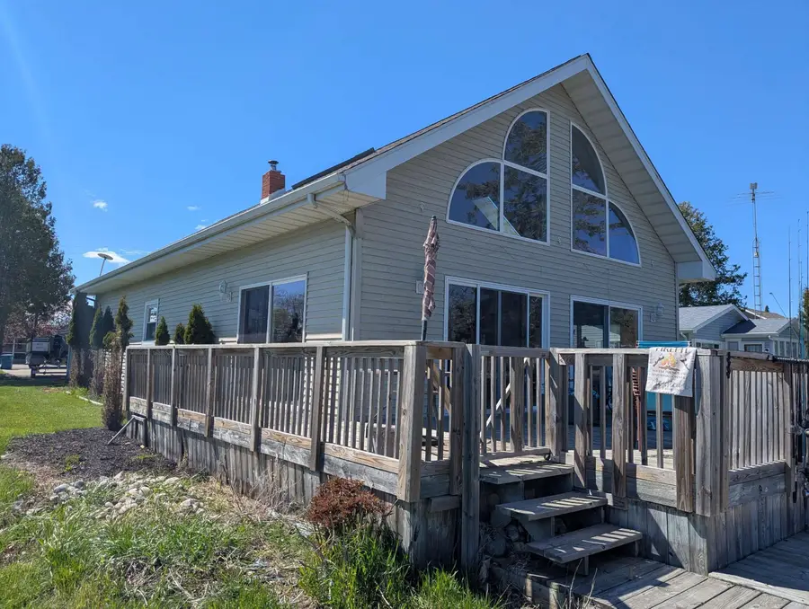 819 Augres River DR, Au Gres, MI 48703 - #3