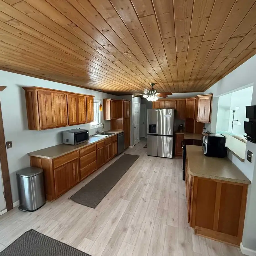 602 Lincoln ST, Kalkaska, MI 49646 - #3