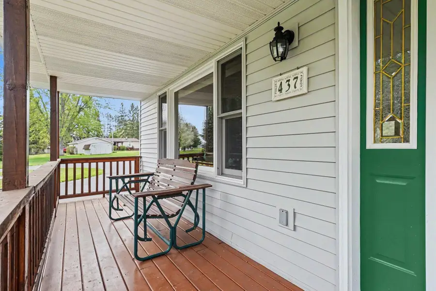 437 4th, Lupton, MI 48635 - #3