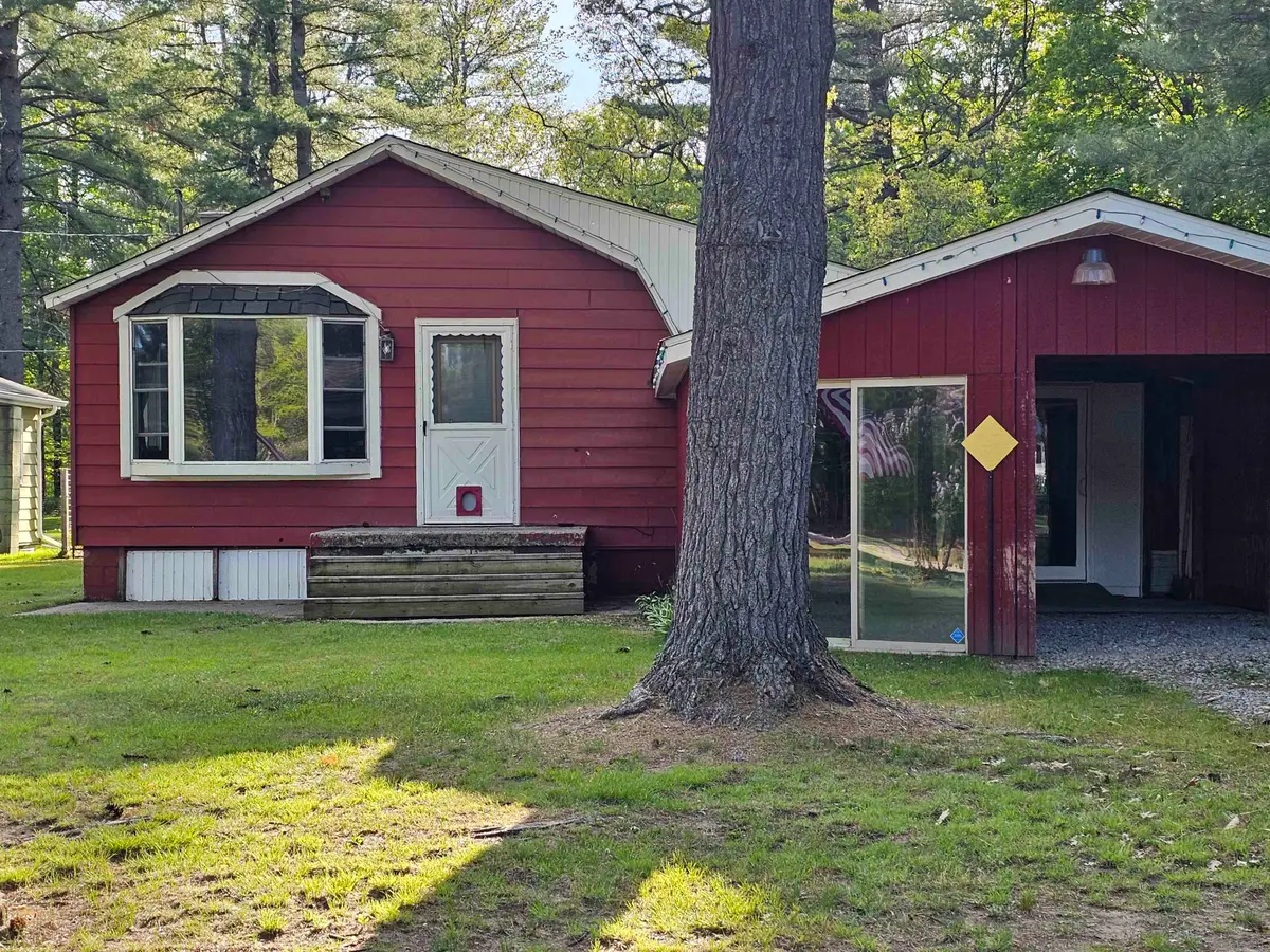 4733 Zella DR, Hale, MI 48739 - #1
