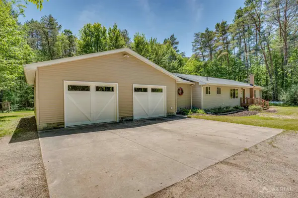1767 W Greenwood, Alger, MI 48610