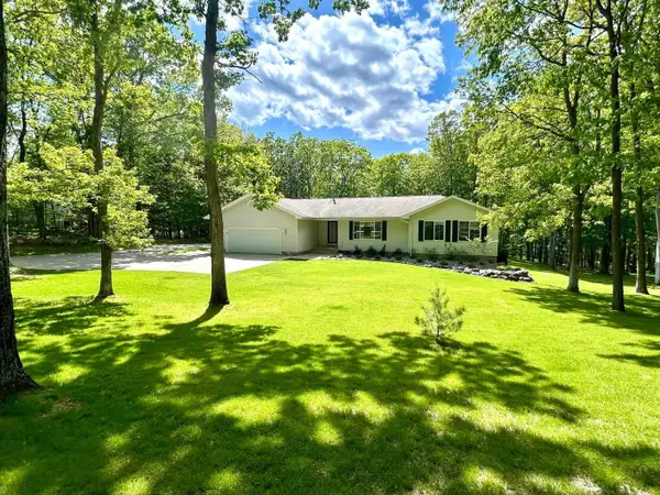 10603 Tall Oaks, Roscommon, MI 48653
