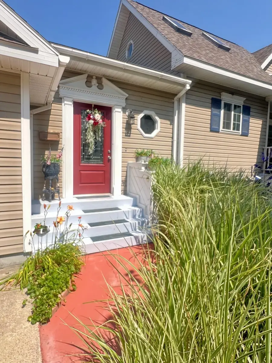 200 W Franklin, East Tawas, MI 48730 - #2