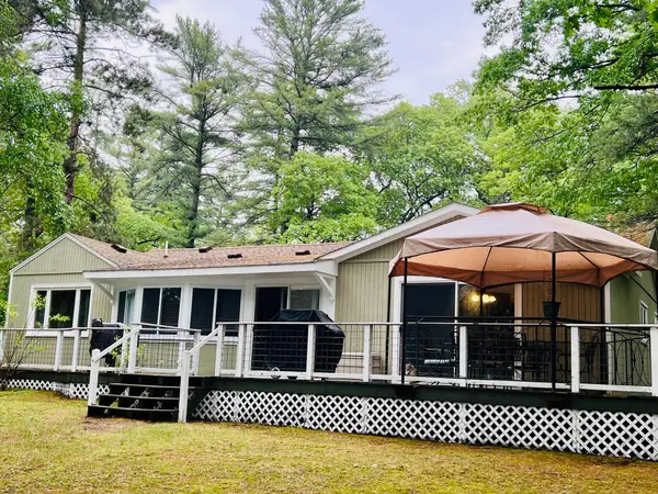 6391 Loud DR, Oscoda, MI 48750