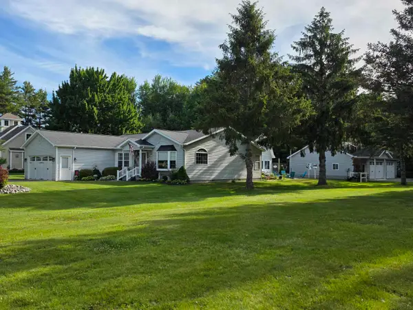 606 Alice, EastTawas, MI 48730