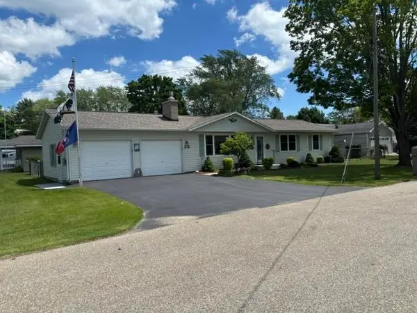516 Locke, EastTawas, MI 48730