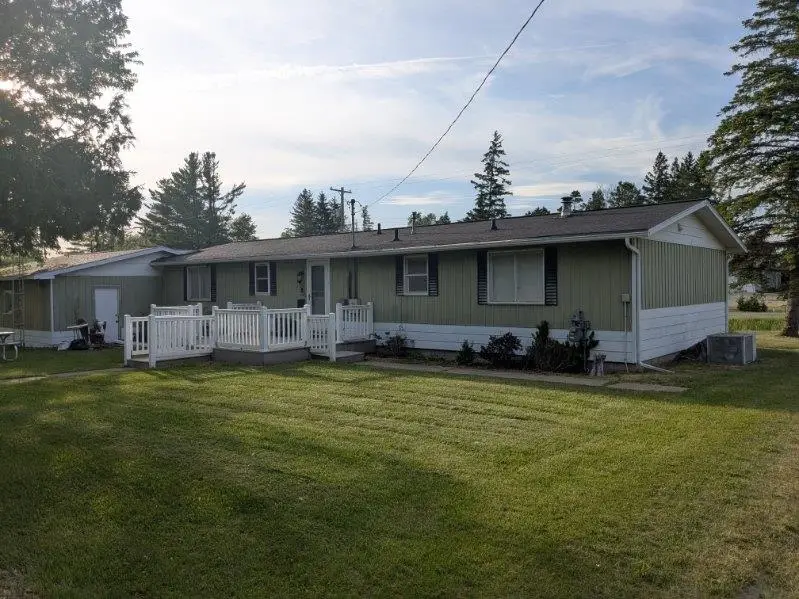 511 W Main, Hale, MI 48739 - #3