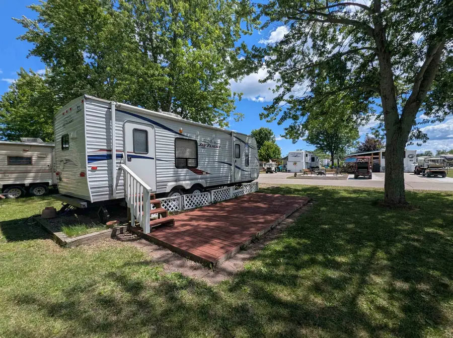 831 S Main ST, Au Gres, MI 48703 - #3