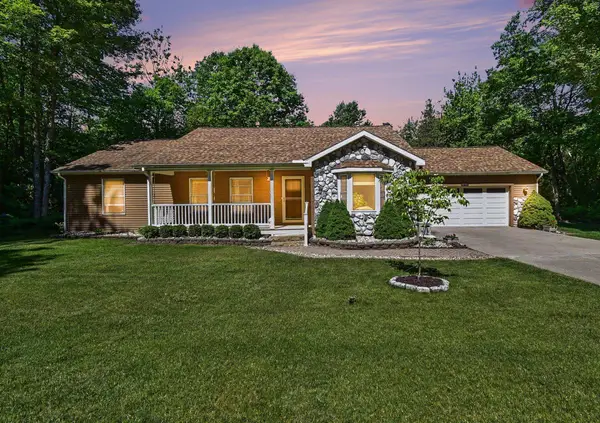 6795 Cedarbrook DR, Oscoda, MI 48750