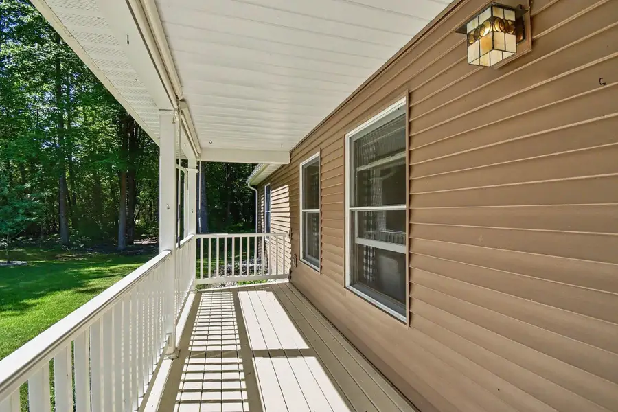 6795 Cedarbrook DR, Oscoda, MI 48750 - #3