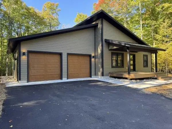 2418 Hawks, Bellaire, MI 49615