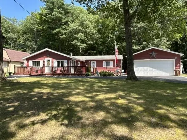 7468 E Cedar Lake, Greenbush, MI 48738