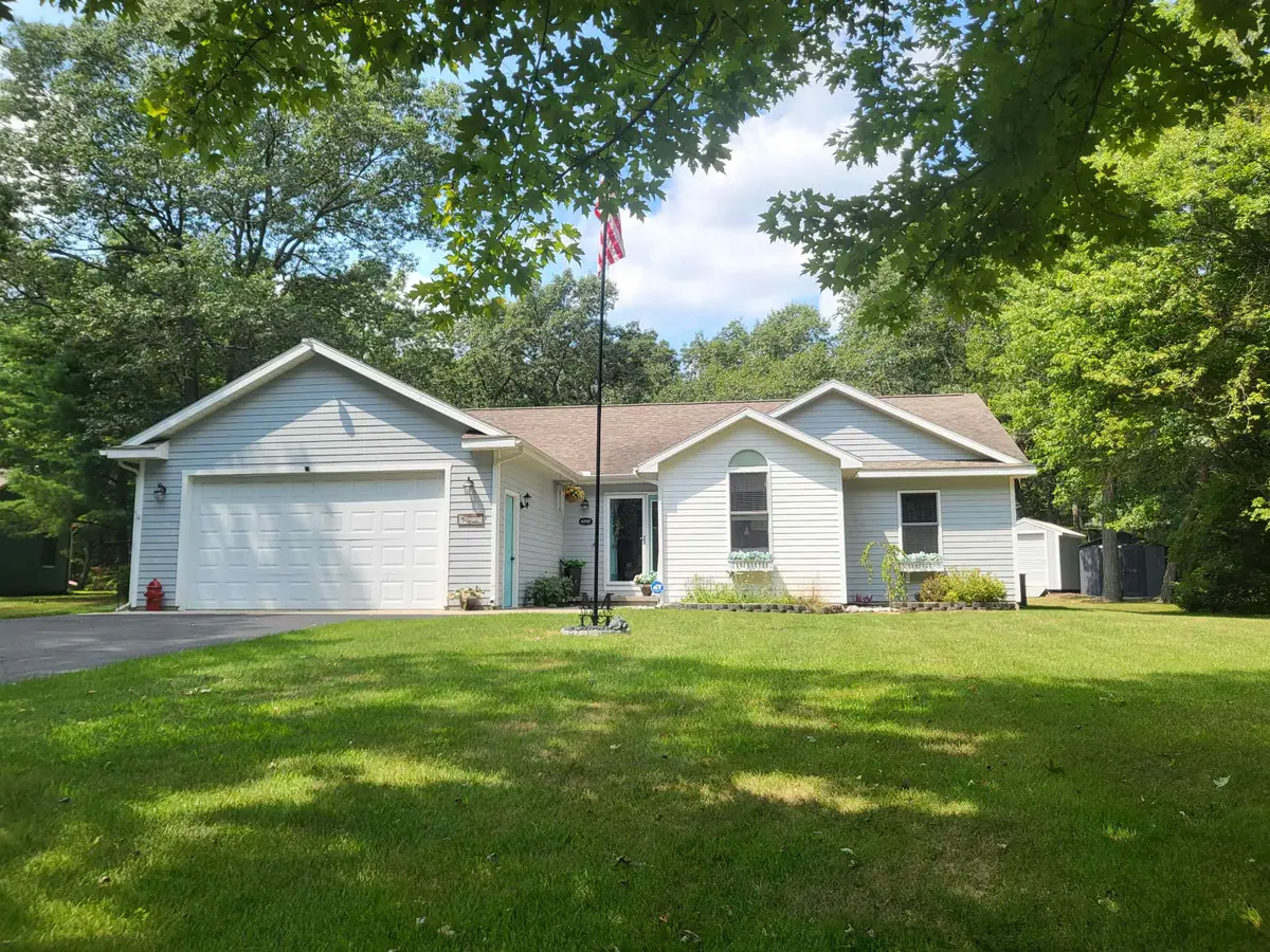 6797 Lakewood DR, Oscoda, MI 48750 - #1