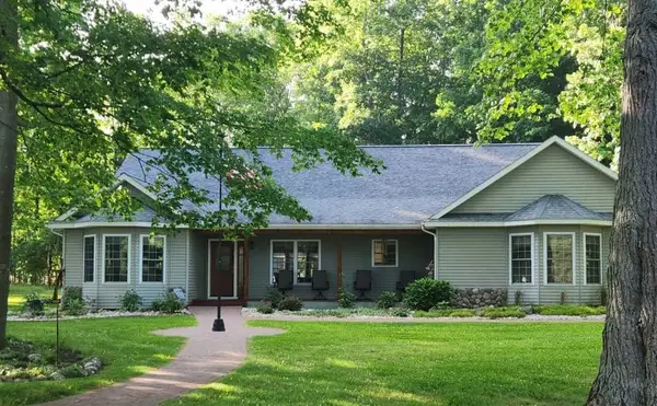 3250 Juniper, Farwell, MI 48622