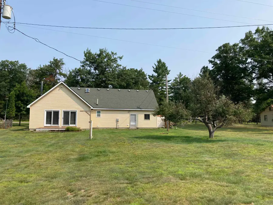 3631 W Rose City, Foster, MI 48661 - #3