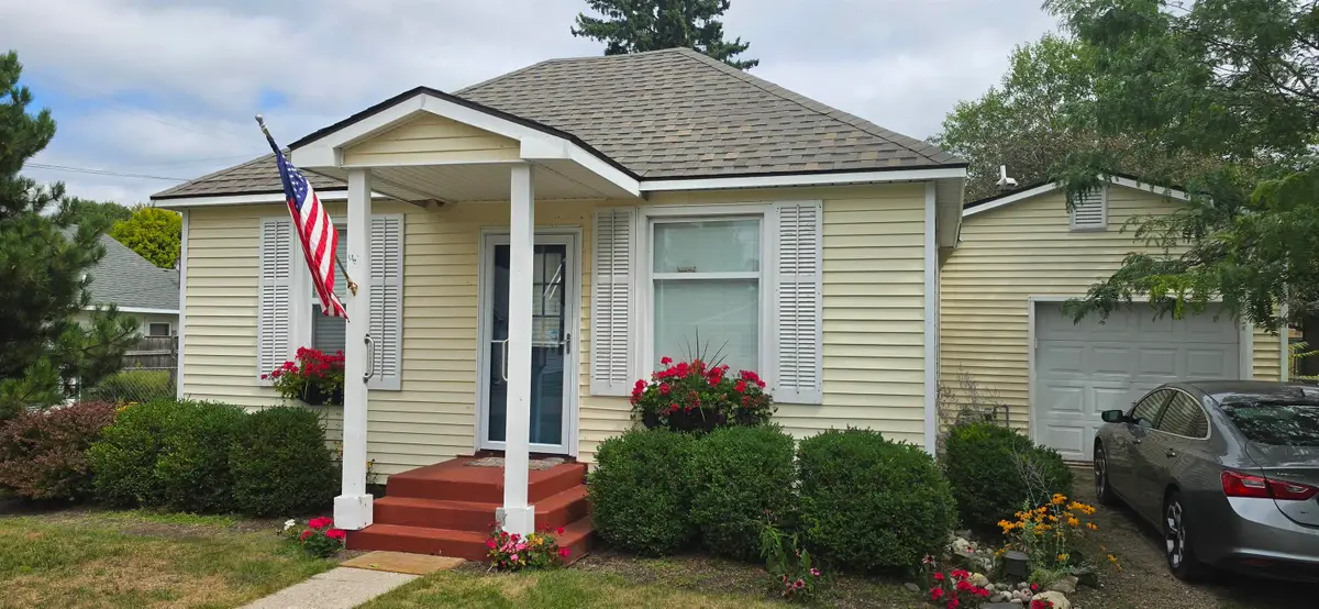 130 Grant ST, East Tawas, MI 48730 - #1