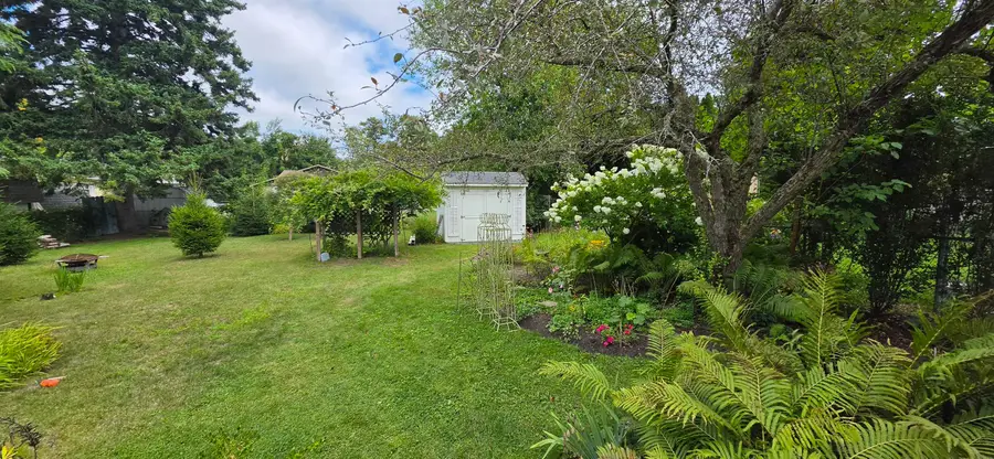 130 Grant ST, East Tawas, MI 48730 - #3
