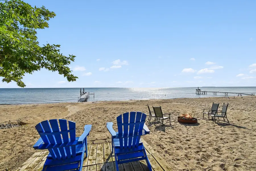 1270 N Huron, Tawas City, MI 48763 - #2