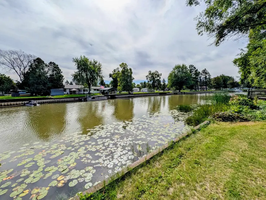 426 E Michigan, Au Gres, MI 48703 - #2