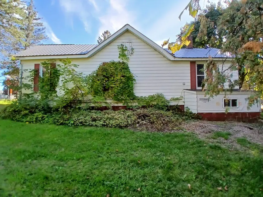 607 W Wright ST, West Branch, MI 48661 - #3