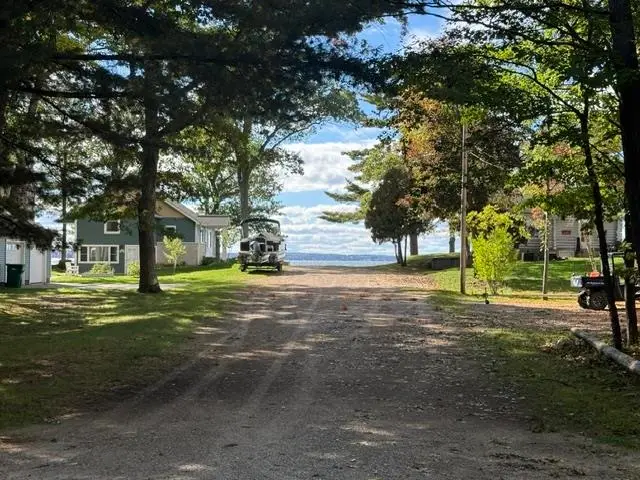 V/L .41 AC Old, Roscommon, MI 48629 - #1