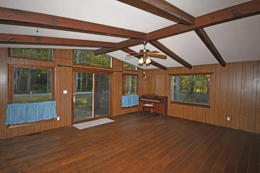 2230 US-23 N, East Tawas, MI 48730 - #2