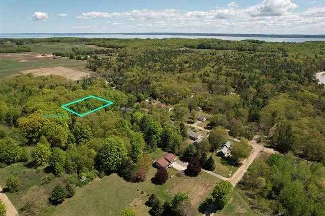 18961 Traverse, Peninsula Township, MI 49686 - Image #3