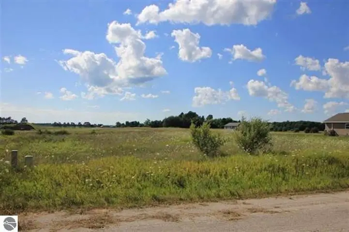 9110 Center Place DR, Kingsley, MI 49649 - Image #1