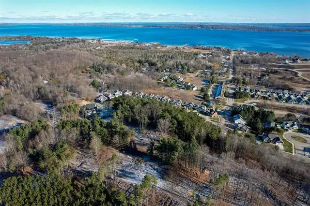 E Carter RD, Garfield, MI 49684 - Image #3