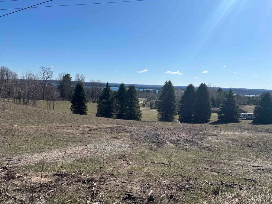 00 Palaestrum, Williamsburg, MI 49690 - Image #3