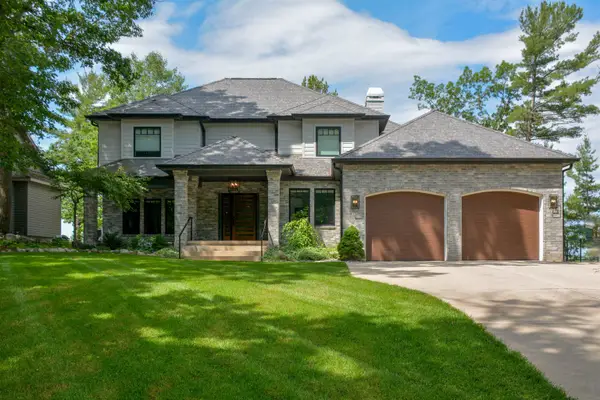 5568 Lakeview, Interlochen, MI 49643