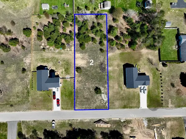 3017 Michele Marie, Grawn, MI 48637