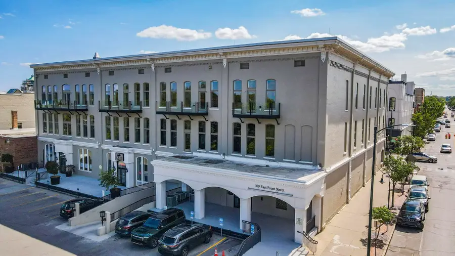 109 E Front, Traverse City, MI 49684 - #2