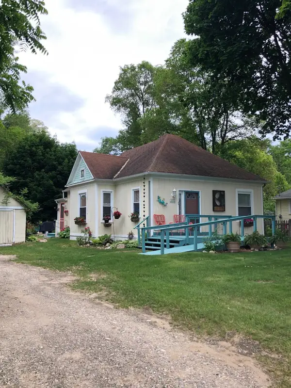 609 Cedar, ElkRapids, MI 49629