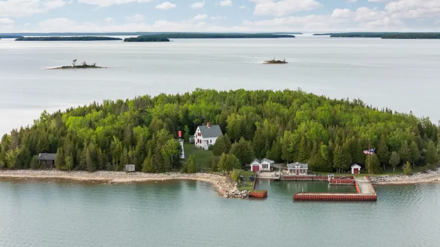 21500 S Pipe, Detour, MI 49725 - Image #3