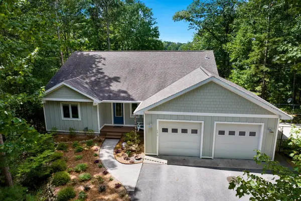 4810 N Indian Lakes TRL, TraverseCity, MI 49696